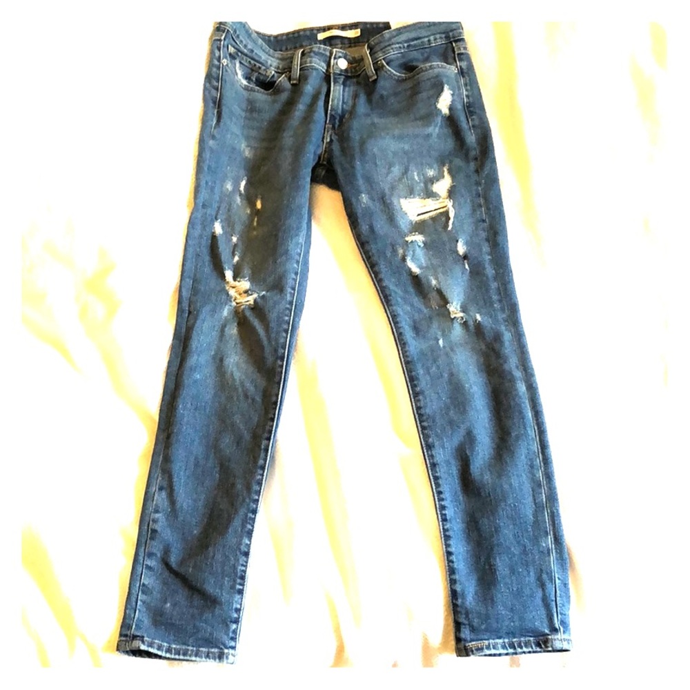 Levi’s Destroyed Skinny Jeans